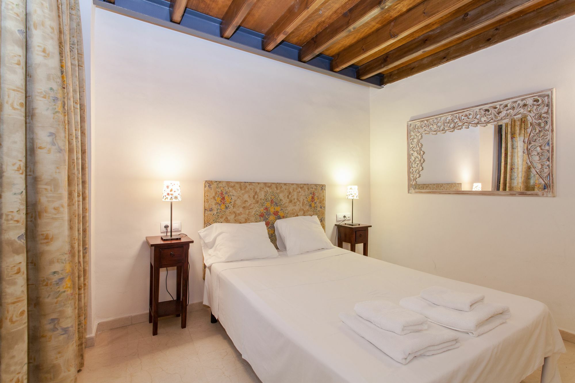 Apartamento Castilla Sevilla Bagian luar foto