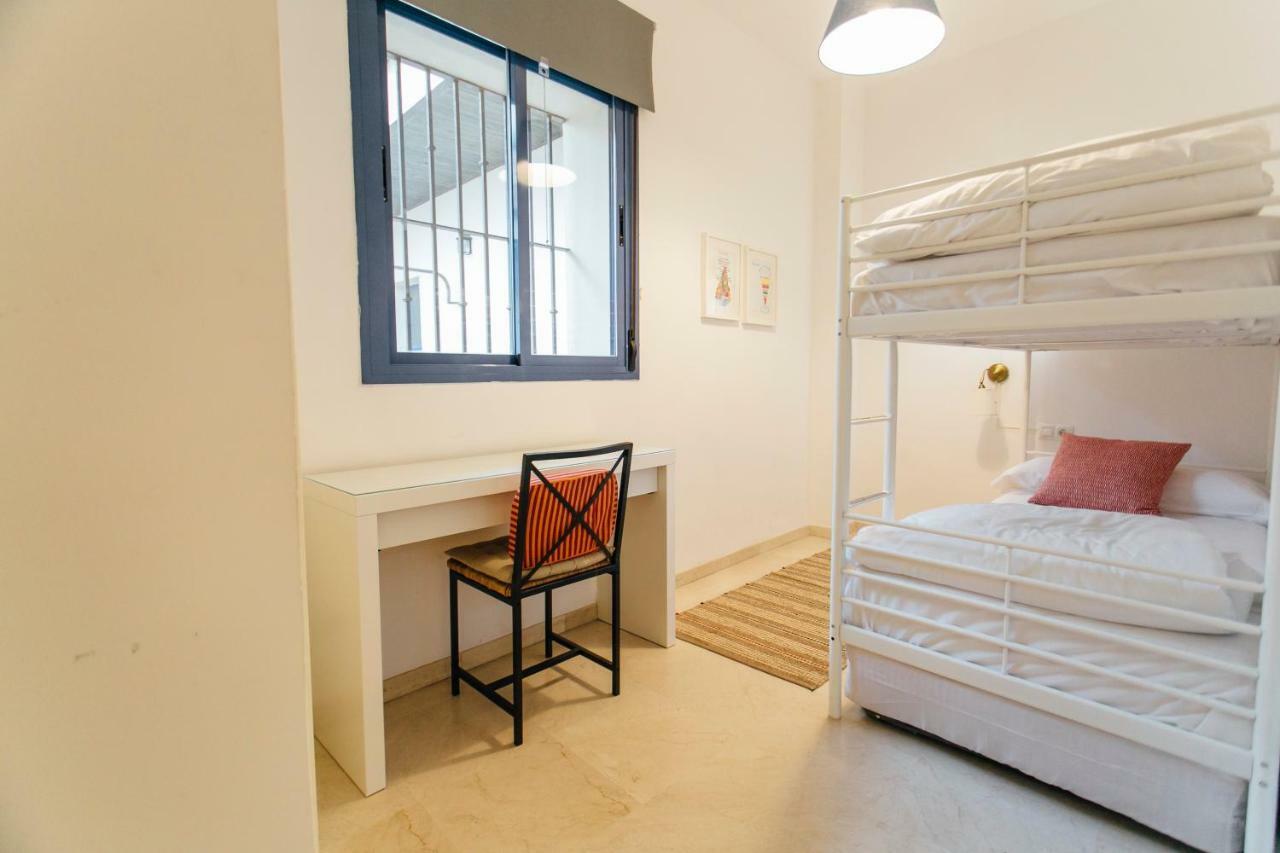 Apartamento Castilla Sevilla Bagian luar foto