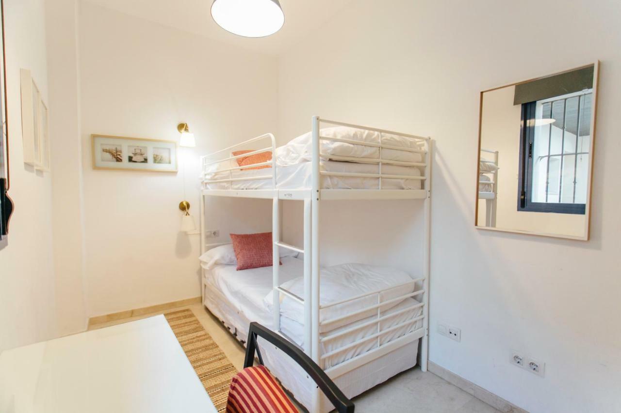Apartamento Castilla Sevilla Bagian luar foto